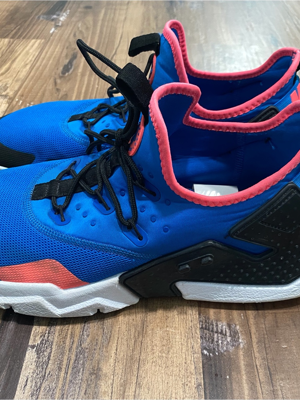 Nike Air Huarache Drift shoes men’s size 11.5
Blue Nebula Black-Black-White